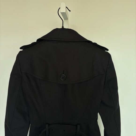Burberry Double-Breasted Belted-Waist Black Trench Coat Size 0 - Picture 5 of 11